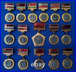 15 Union Soviet Republics State Emblem Flags Communism Propaganda Pin Badge USSR