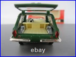 Antique VOLGA Gaz 2402 car model A13 143 made in USSR Soviet Union Original box