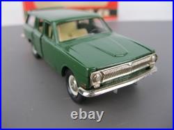 Antique VOLGA Gaz 2402 car model A13 143 made in USSR Soviet Union Original box