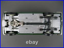 Antique VOLGA Gaz 2402 car model A13 143 made in USSR Soviet Union Original box