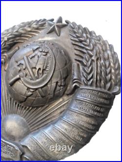 Coat of arms of the Soviet Union, original in excellent condition, vintage