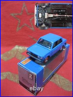 Lada VAZ BA3 2105 Zhiguli 1987 diecast car model 143 made in Soviet Union USSR