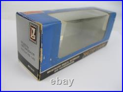 Lada VAZ BA3 2105 Zhiguli 1987 diecast car model 143 made in Soviet Union USSR