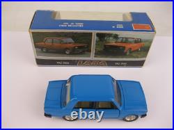 Lada VAZ BA3 2105 Zhiguli 1987 diecast car model 143 made in Soviet Union USSR