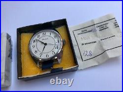 Nos Vintage Ussr Russian Man Wristwatch Watch Raketa / Rocket Serial N. 748