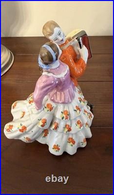 Porcelain Figurine URAL QUADRILLE DULEVO Soviet Union Russian USSR 60s