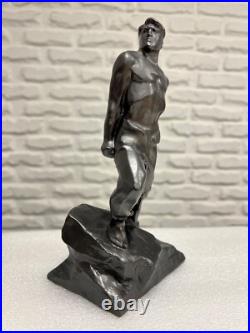 Rare USSR figurine of Hero of the Soviet Union, poet and journalist Musa Jalil