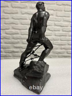 Rare USSR figurine of Hero of the Soviet Union, poet and journalist Musa Jalil