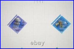Russia Soviet Union 1910s-1990s Collection Of Over 1000 In Stamp Album