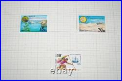 Russia Soviet Union 1910s-1990s Collection Of Over 1000 In Stamp Album