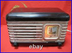 Russian tube Radio MOSKVICH MOSCOW KREMLIN Soviet Union USSR Vintage 50-60s