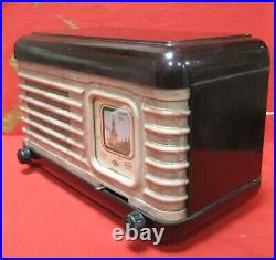 Russian tube Radio MOSKVICH MOSCOW KREMLIN Soviet Union USSR Vintage 50-60s