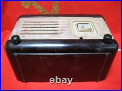 Russian tube Radio MOSKVICH MOSCOW KREMLIN Soviet Union USSR Vintage 50-60s