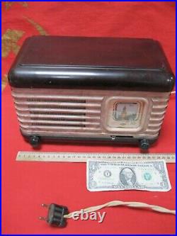 Russian tube Radio MOSKVICH MOSCOW KREMLIN Soviet Union USSR Vintage 50-60s