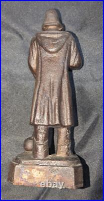 Soviet Union Communist Russia RARE Distinguished Worker Award Iron Statue