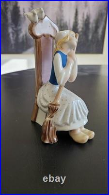 VTG Cinderella Porcelain FIGURINE, Kiev Soviet Union 1970'-80's Kiev(ECHZ) #15