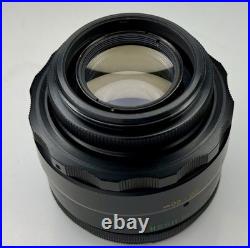 Vintage USSR Zenit-B 35mm M42 Film Camera Helios 44-2 58mm Lens Soviet Union