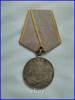 WW2 Soviet Union USSR The Medal For Battle Merit silver medal